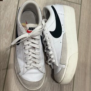 Nike Women's White and Gray Sneakers